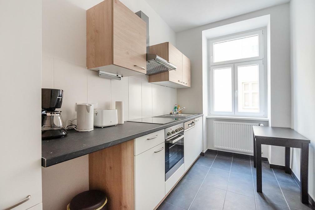 Universum Apartment Wien Ngoại thất bức ảnh